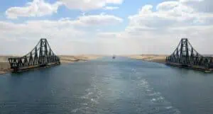 مشروع جسر سكة حديد الفردان الجديد
