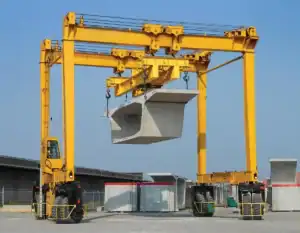 Precast Yard Straddle Carrier