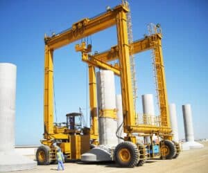 Customized Industrial Straddle Carrier