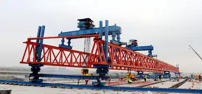 Portique de lancement du pont pour le projet d'autoroute trans-insulaire des Philippines