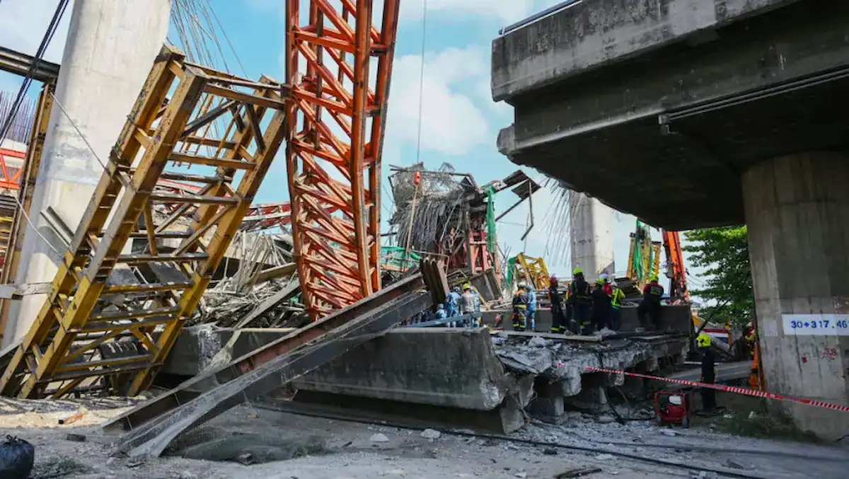 Lifting and Hoisting Risks