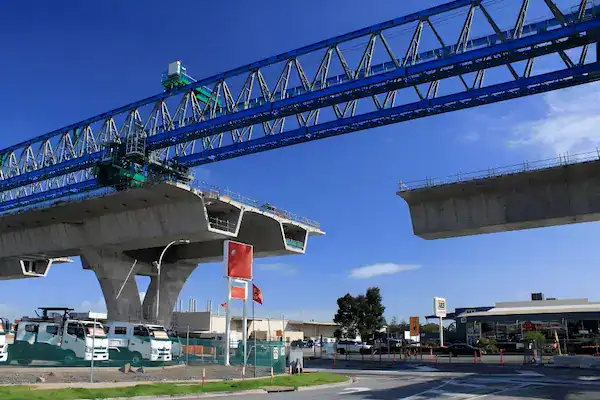 Urban viaducts and rail transit projects