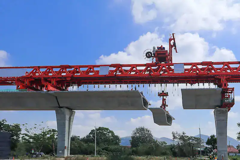 bridge launching gantry