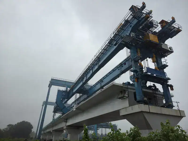 Example 3: 900t HSR Box Beam