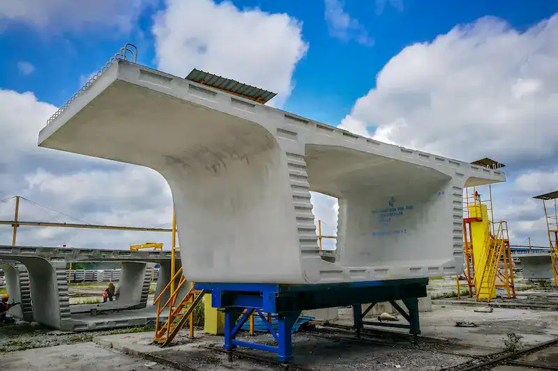 Girder Kotak Konkrit